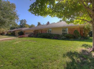 2714 E 56th Pl, Tulsa, OK 74105