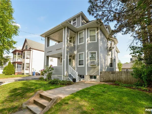 60 Rea Ave, Hawthorne, NJ 07506