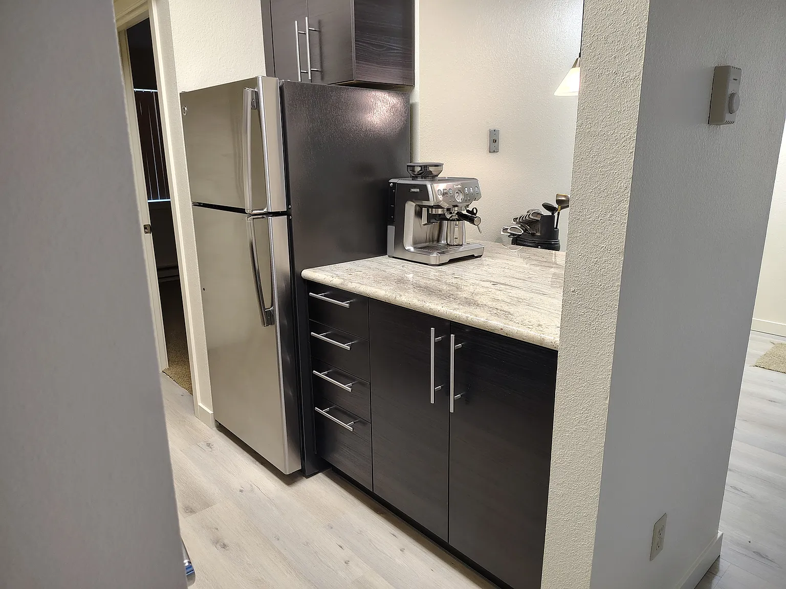 1 bed, 565 sqft, $1,365 — Photo 2