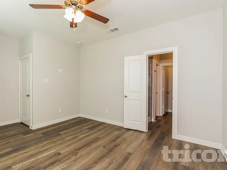 8113 Brookhaven Dr — Photo 9