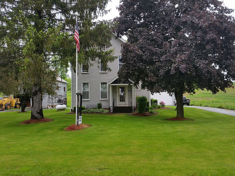 228 Junction Rd front view