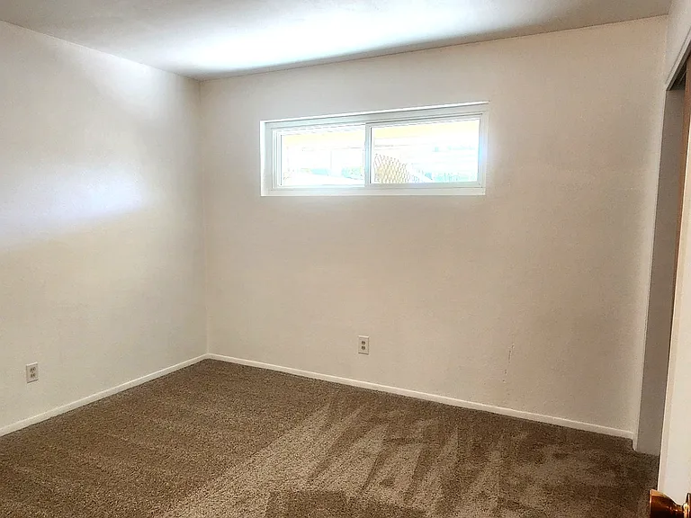 5647 Wood Dr SW — Photo 15