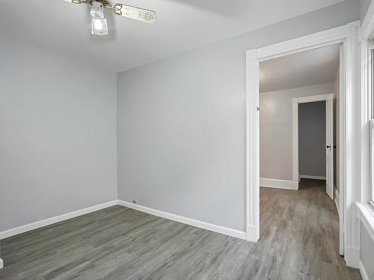 22 Grant St — Photo 22