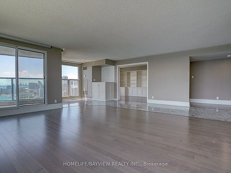99 Harbour Sq #3108 — Photo 10