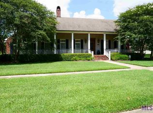 6207 Clover Dr, Baton Rouge, LA 70808