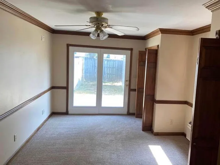 915 Stapp Dr #TOWNHOUSE — Photo 9