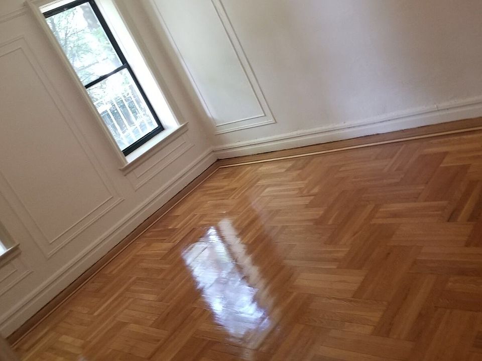 1st image of 2756 Sedgwick Ave
