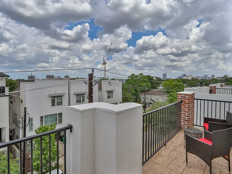 4114 Driscoll St — Photo 43