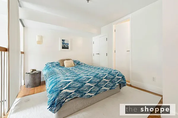 Sold by The Shoppe | media 15