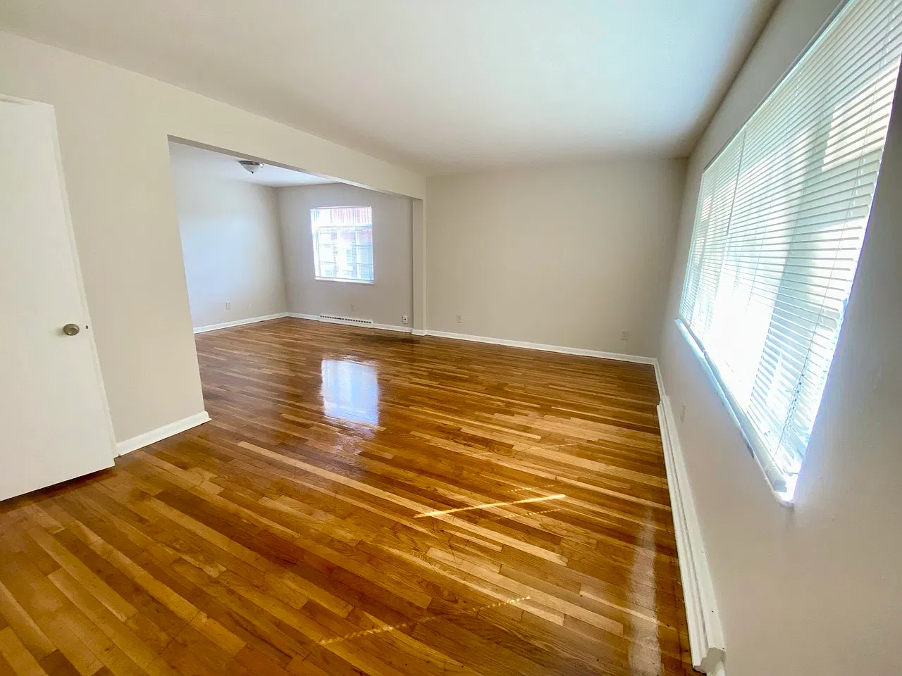 463-465 Treeside Drive - 463 — Photo 2