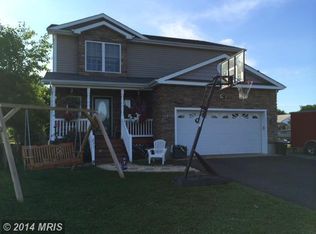 231 1st St, Colonial Beach, VA 22443