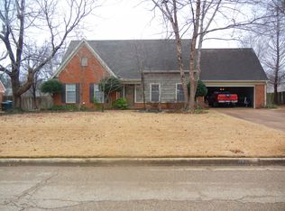 398 Oakleigh Dr, Collierville, TN 38017
