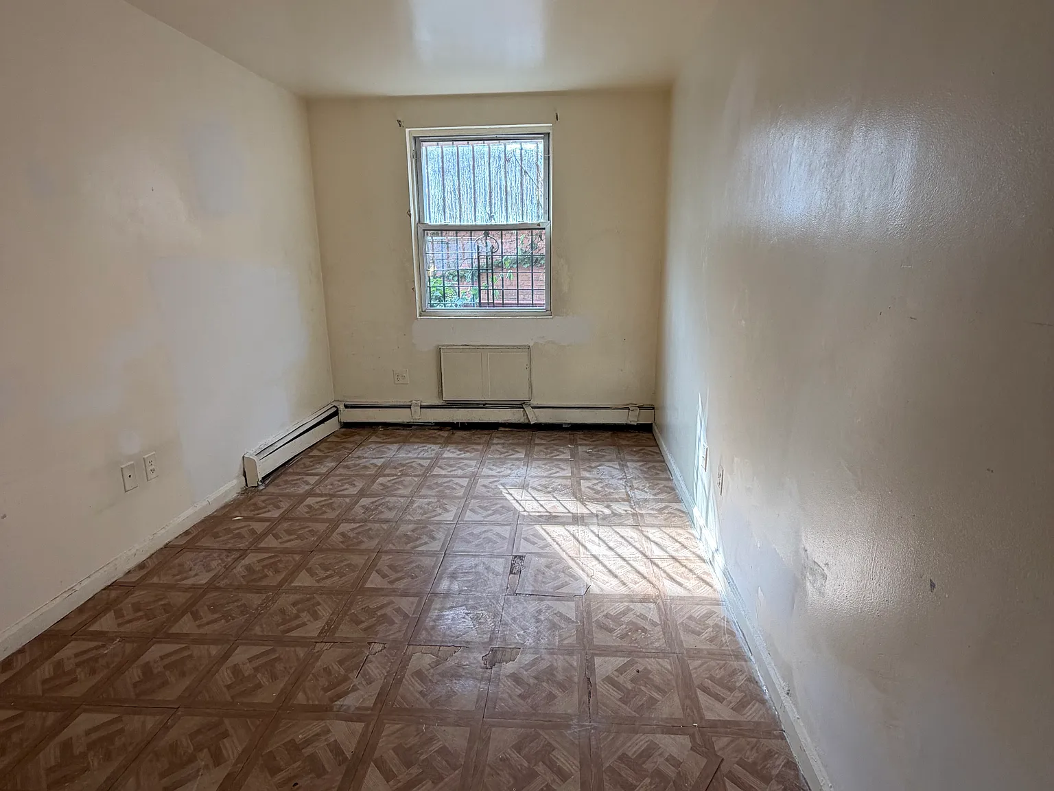 3 bed, $3,753 — Photo 3