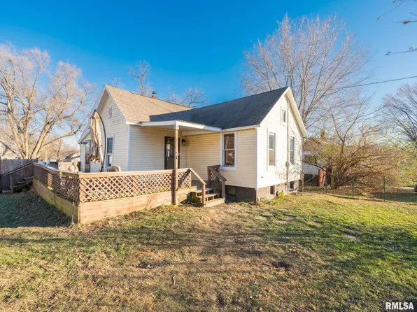 202 N Washington St, Kingston Mines, IL 61539