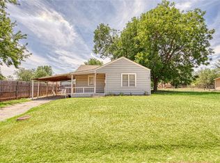 1204 W B Ave, Elk City, OK 73644