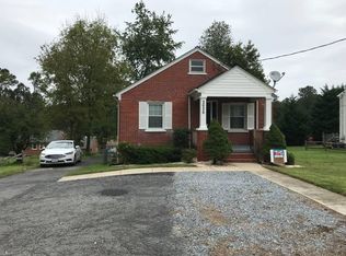 2628 Old Forest Rd, Lynchburg, VA 24501