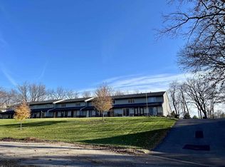 256 Ba Wood Ln, Janesville, WI 53545