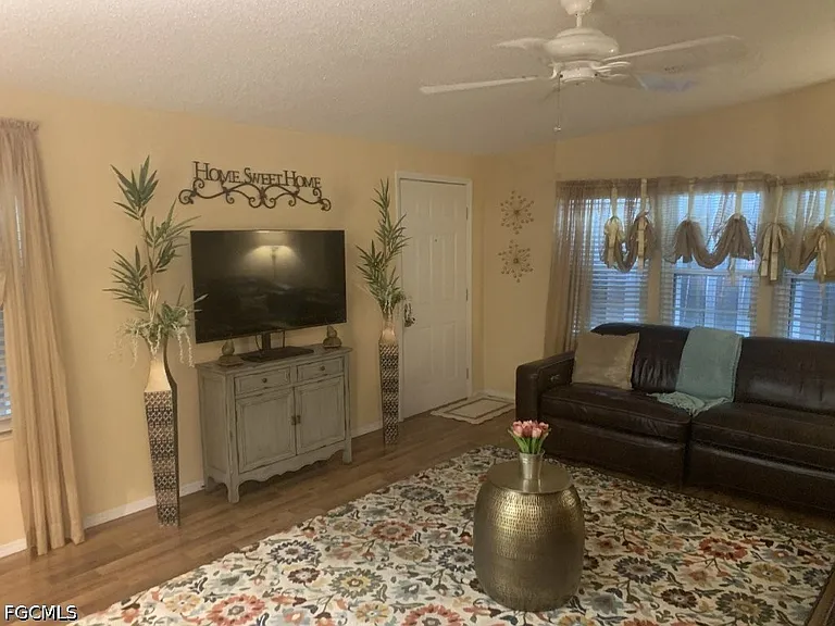 26239 Bonita Fairways Cir — Photo 4