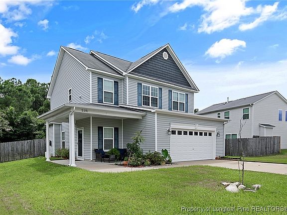 3rd image of 2581 Spinnaker Dr