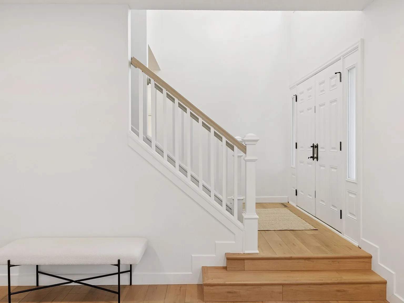 4 bed, 3012 sqft, $4,700 — Photo 1