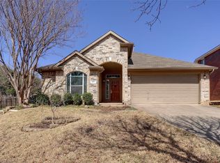 401 Paint Rock Ct, Euless, TX 76040