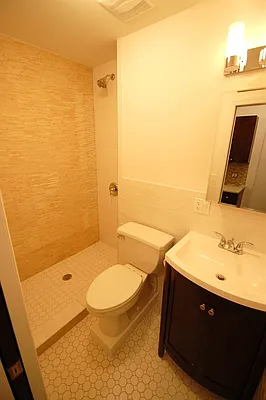 Rented by Bold New York | media 38