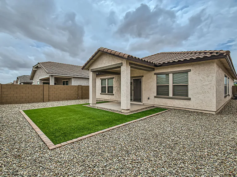 7548 W Park — Photo 26