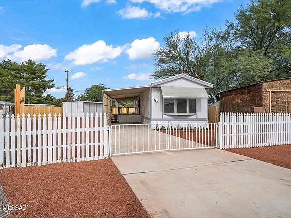 2nd image of 1432 W Buena Tierra Pl