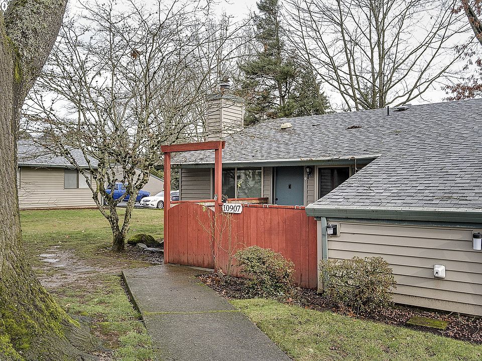 1st image of 10907 SW 121st Ave