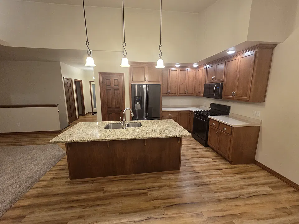 2206 Blue Stem Ln #2206