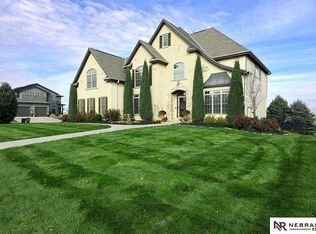 19618 Franklin St, Elkhorn, NE 68022