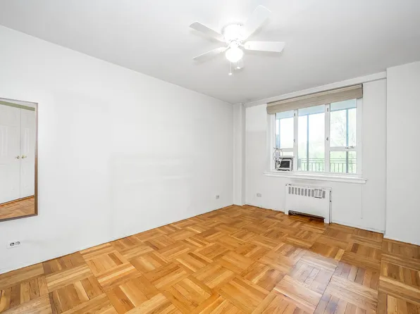 5355 Henry Hudson Pkwy W image 13 of 16