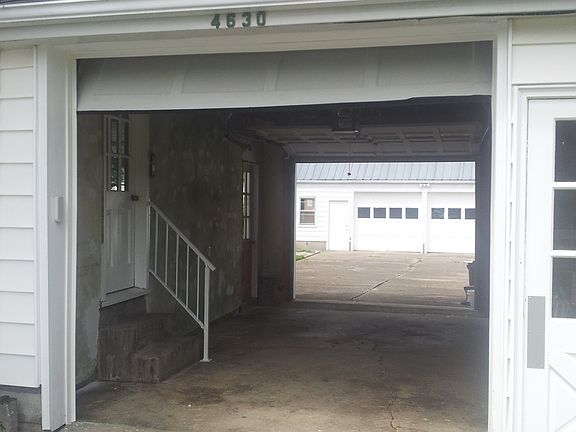Attached Garage