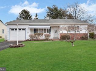 56 Edinburgh Dr, Toms River, NJ 08757