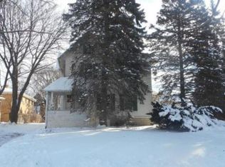 413 N West Ave, Waukesha, WI 53186