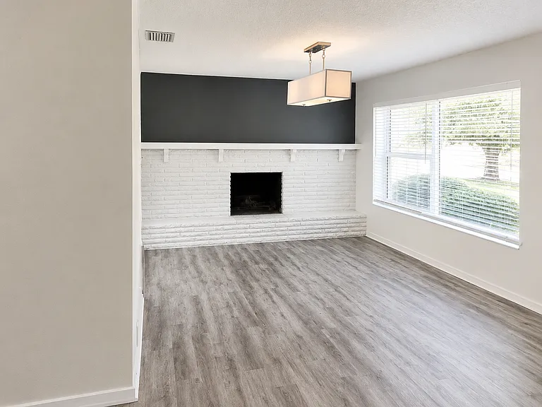 345 Gilbert Rd — Photo 2