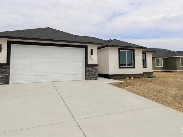 712 N Street NE, Quincy, WA 98848