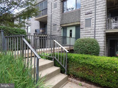 281 E Village Rd, Holland, PA, 18966