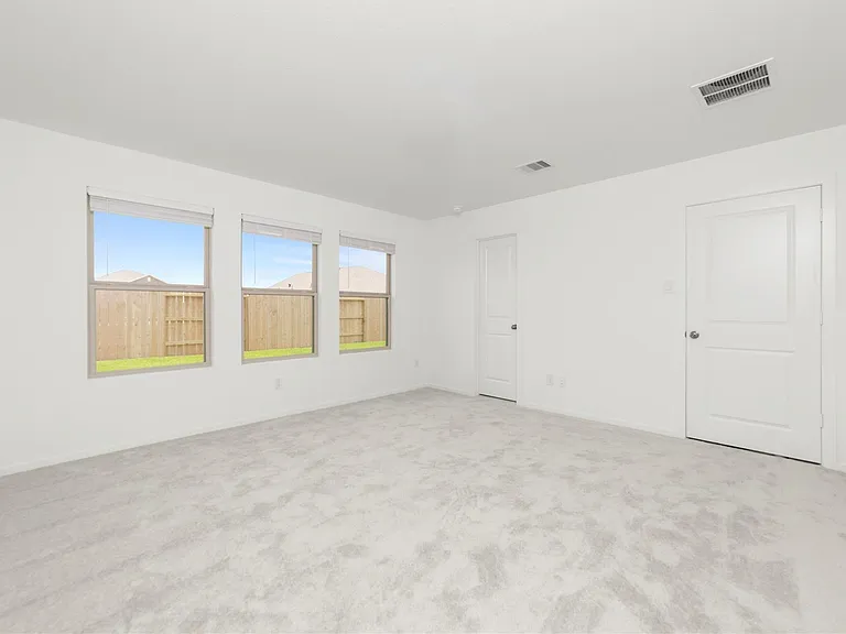 1634 Blue Cypress Dr — Photo 13