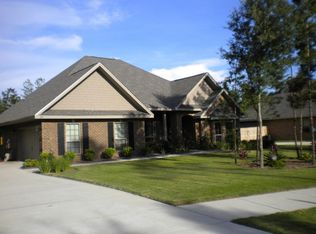 110 Lake Merial Shores Dr, Panama City, FL 32409