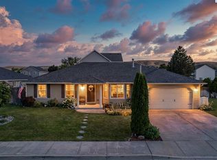 3204 S Quincy Pl, Kennewick, WA 99337