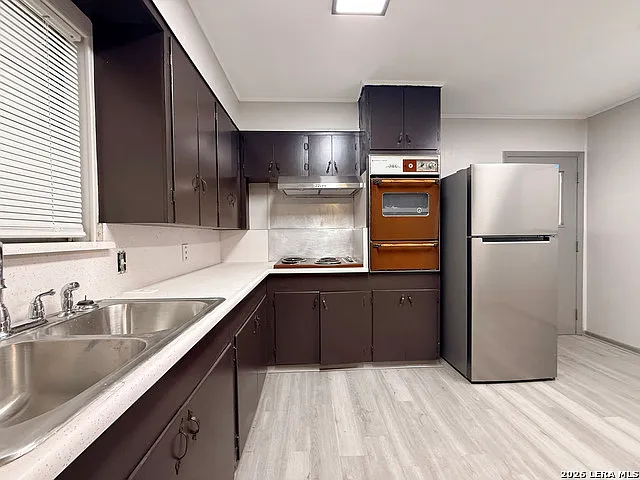 203 Hot Wells Blvd — Photo 5