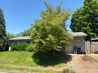 39735 Wolf Dr, Sandy, OR 97055