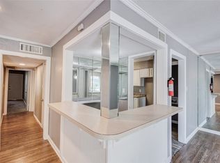 5057 Ridglea Ln APT 1111, Fort Worth, TX 76116