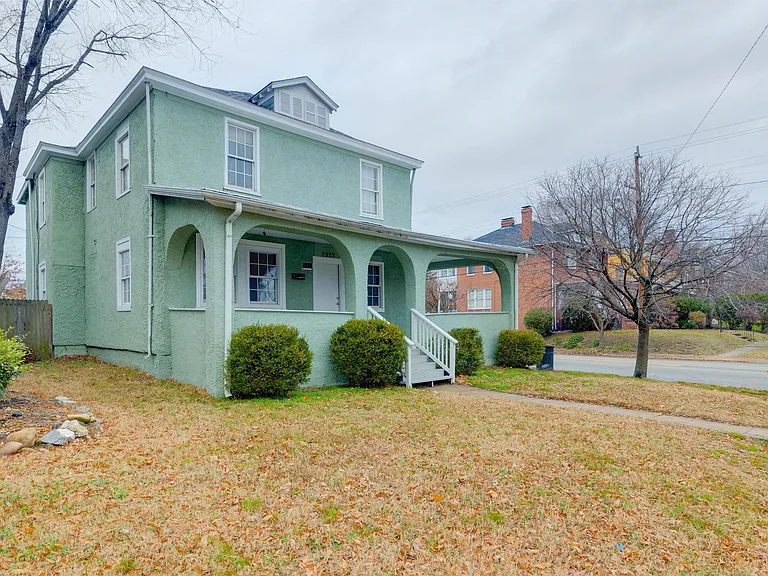 2922 Noble Ave #A — Photo 21