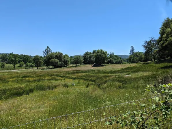 20358 McCourtney Rd, Grass Valley, CA 95949