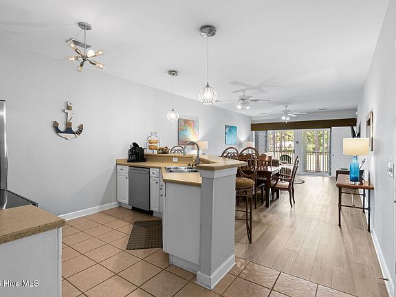5th image of 141 Avian Drive Apt 3810