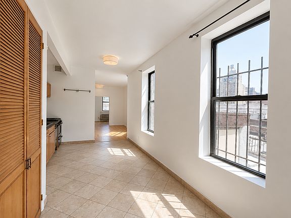 5th image of 577 2nd Ave #56A