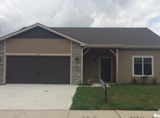 2509 E 25th Pl, Lawrence, KS 66046