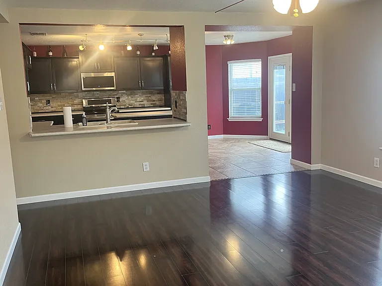 78 Viking Oak — Photo 7